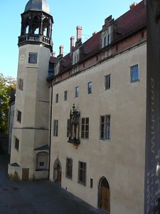 P1040943 The front of Luther's home (viewed from the side).
